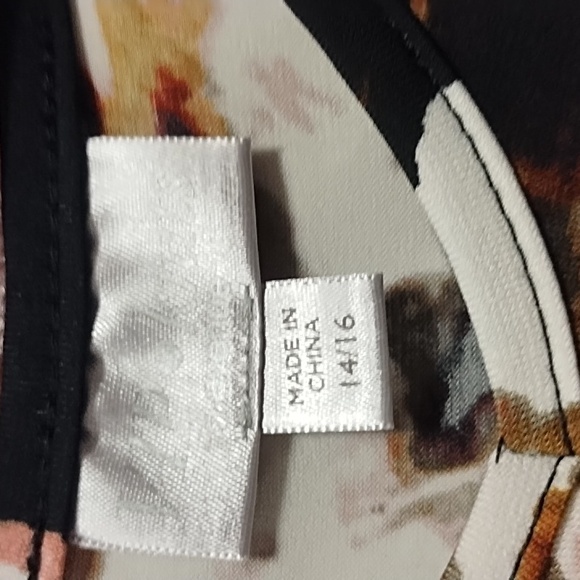 VIP Knits - Picture 4 of 5